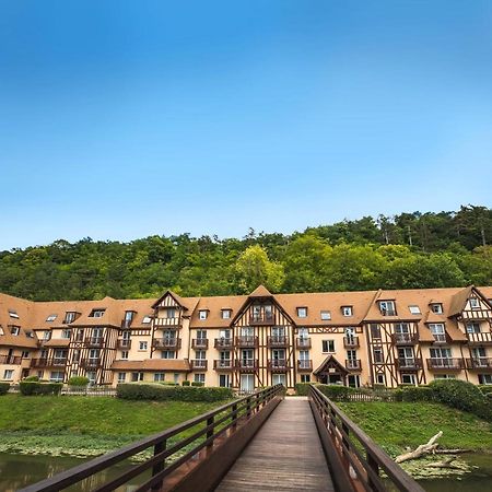 Aparthotel Club Wyndham Normandy Connelles Exterior foto